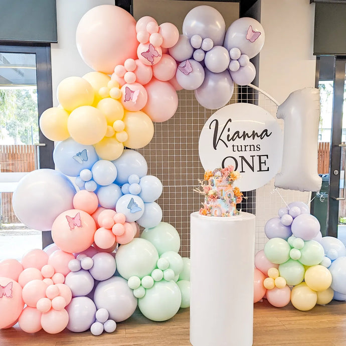 $535 - 3.5 Meters Balloon Garland || Round Mesh Backdrop || Sign & Plinth Hire || Number Cluster